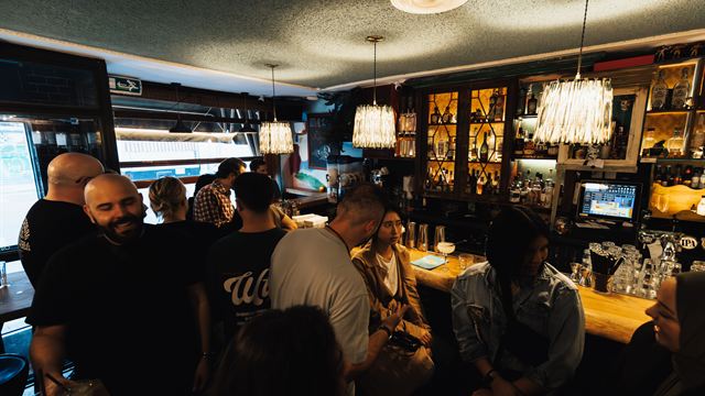 12 idées d’animation pour remplir ton bar (même un mardi)